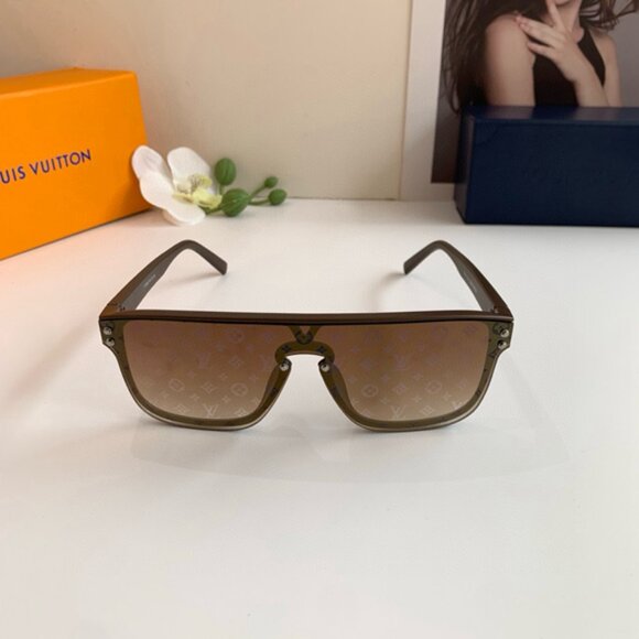Louis Vuitton Women\'s Brown Sunglasses main image 2